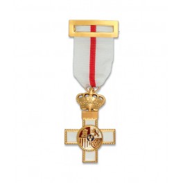 Cruz del Mérito Militar con distintivo blanco