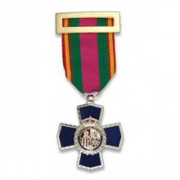 Medalla a la dedicación policial XXV años