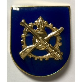 Distintivo del Curso de Ingeniero Técnico de Armamento y Material de la Escala de Oficiales