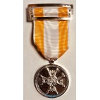 Medalla de Plata Dama orden Isabel la Católica