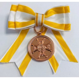 Medalla Lazo de Bronce Dama orden Isabel la Católica