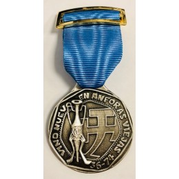 Medalla de la OJE - Vino nuevo en Anforas Viejas 36-74